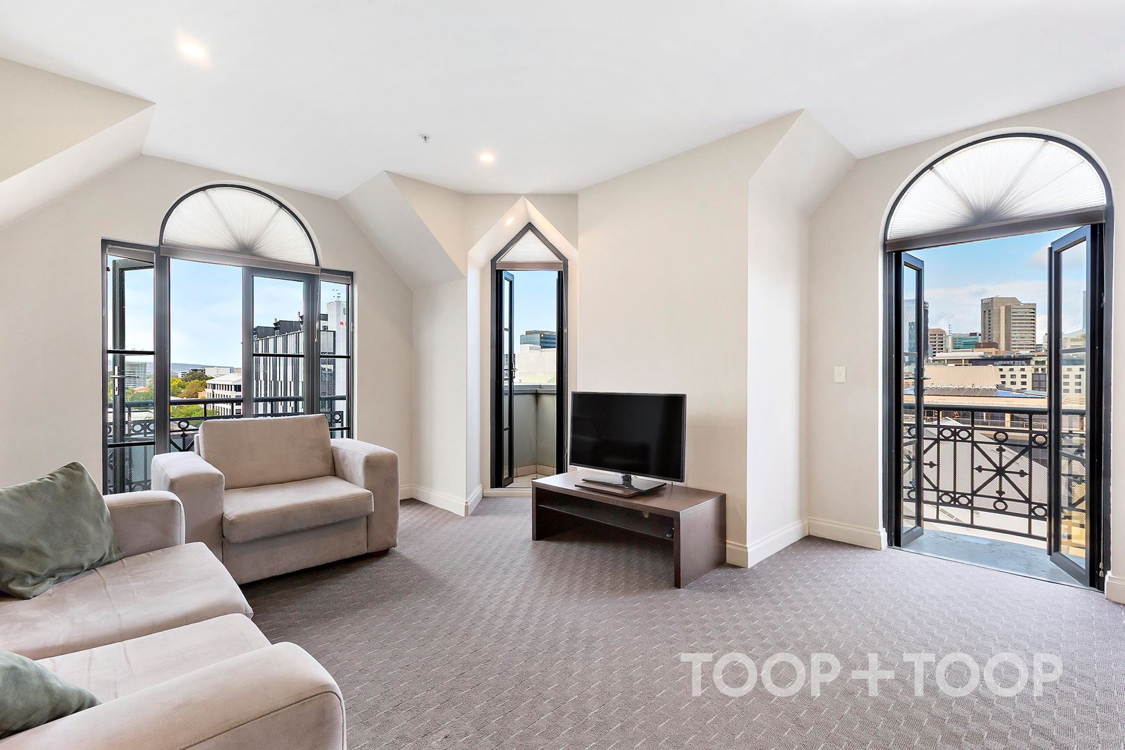 606 / 88 Frome Street, Adelaide SA 5000, Adelaide - Thumbnail 2