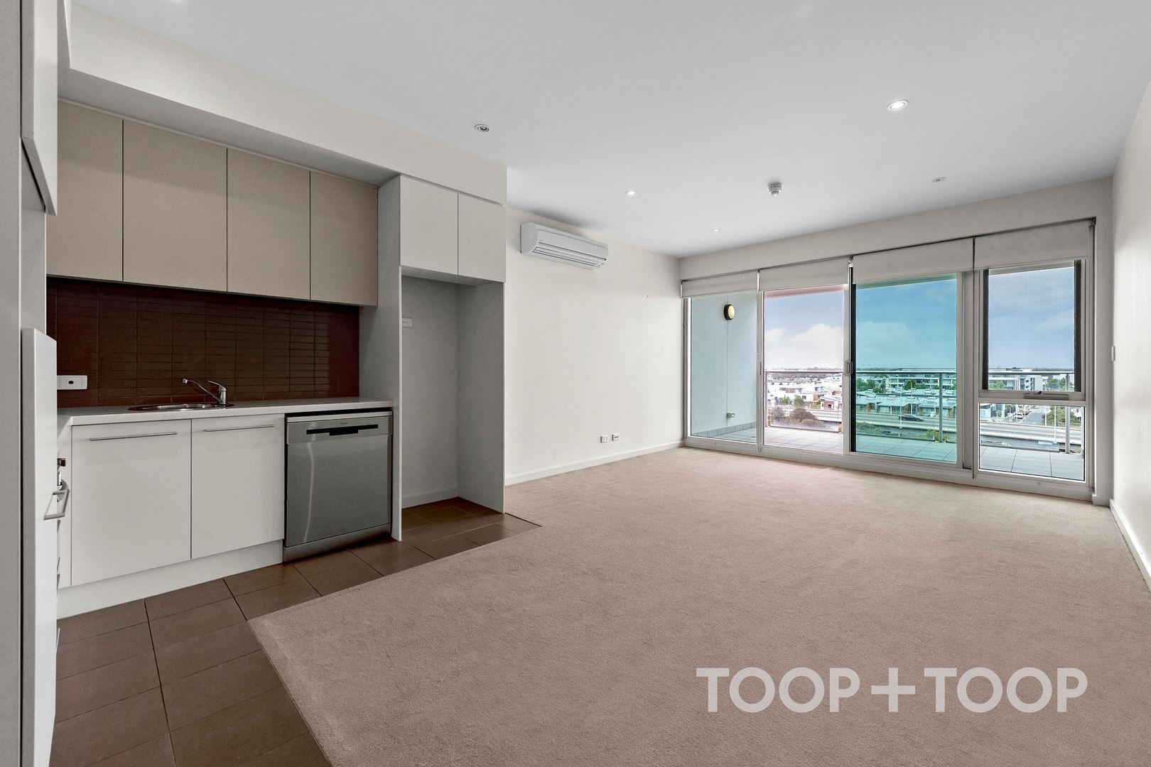 613 / 1-2 Tarni Court, New Port SA 5015, New Port - Image 1