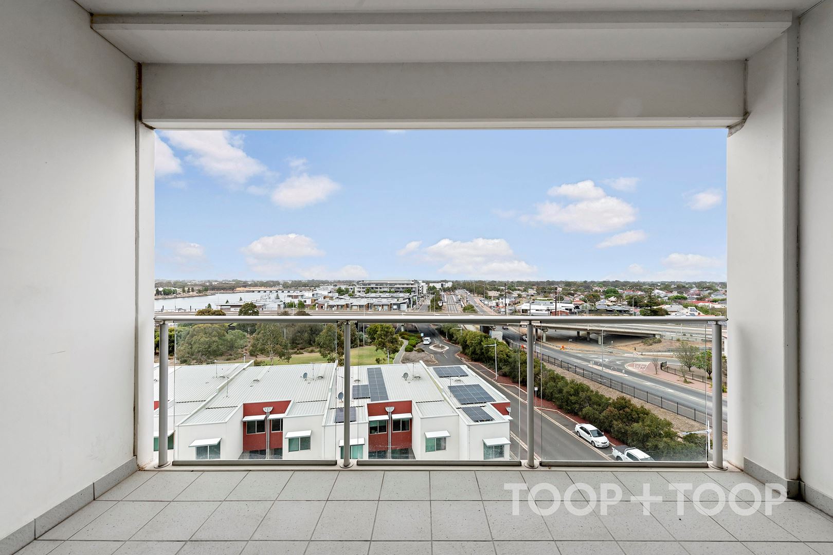 613 / 1-2 Tarni Court, New Port SA 5015, New Port - Thumbnail 2