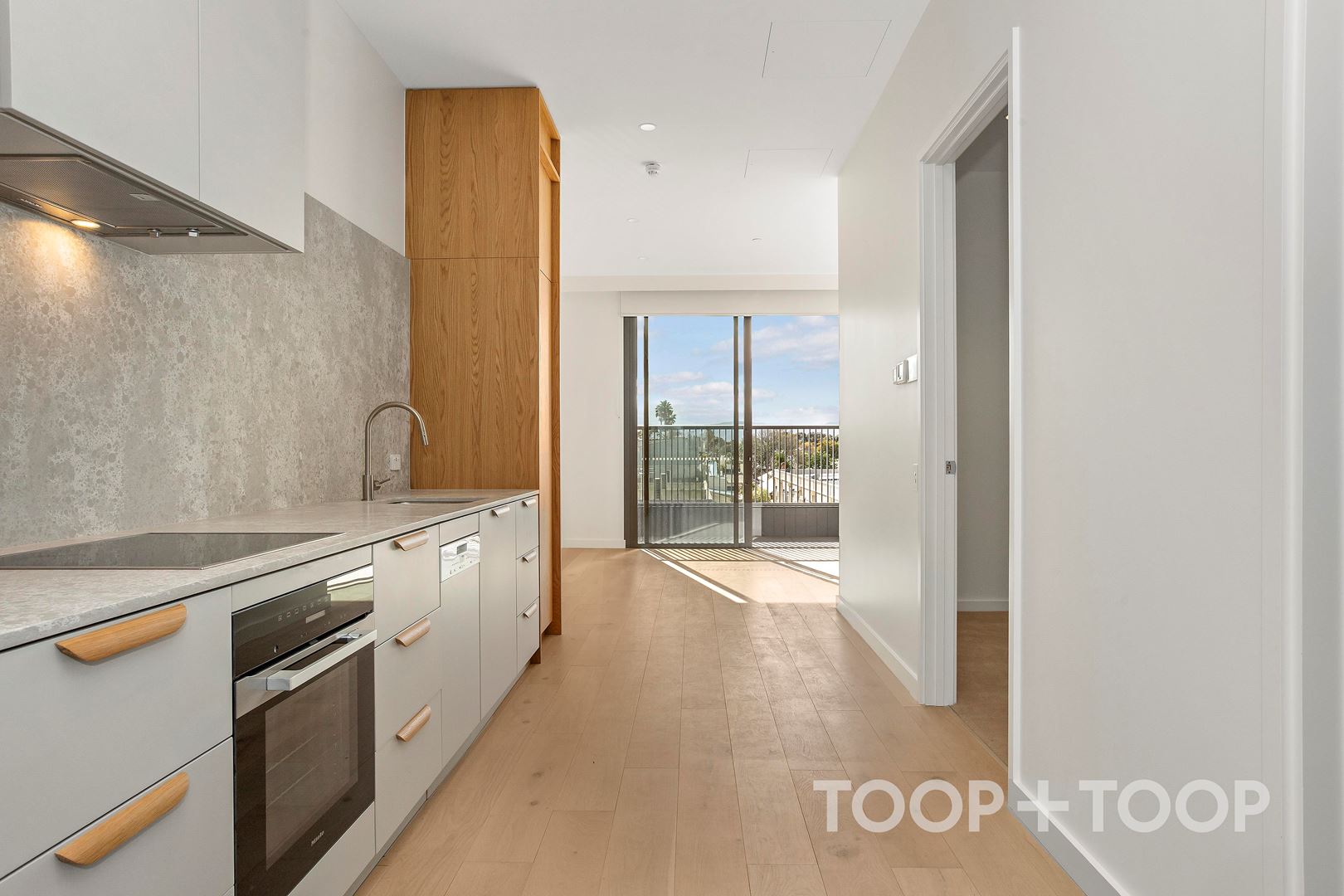 204 / 21 Centenary Street, North Adelaide SA 5006, North Adelaide - Thumbnail 2