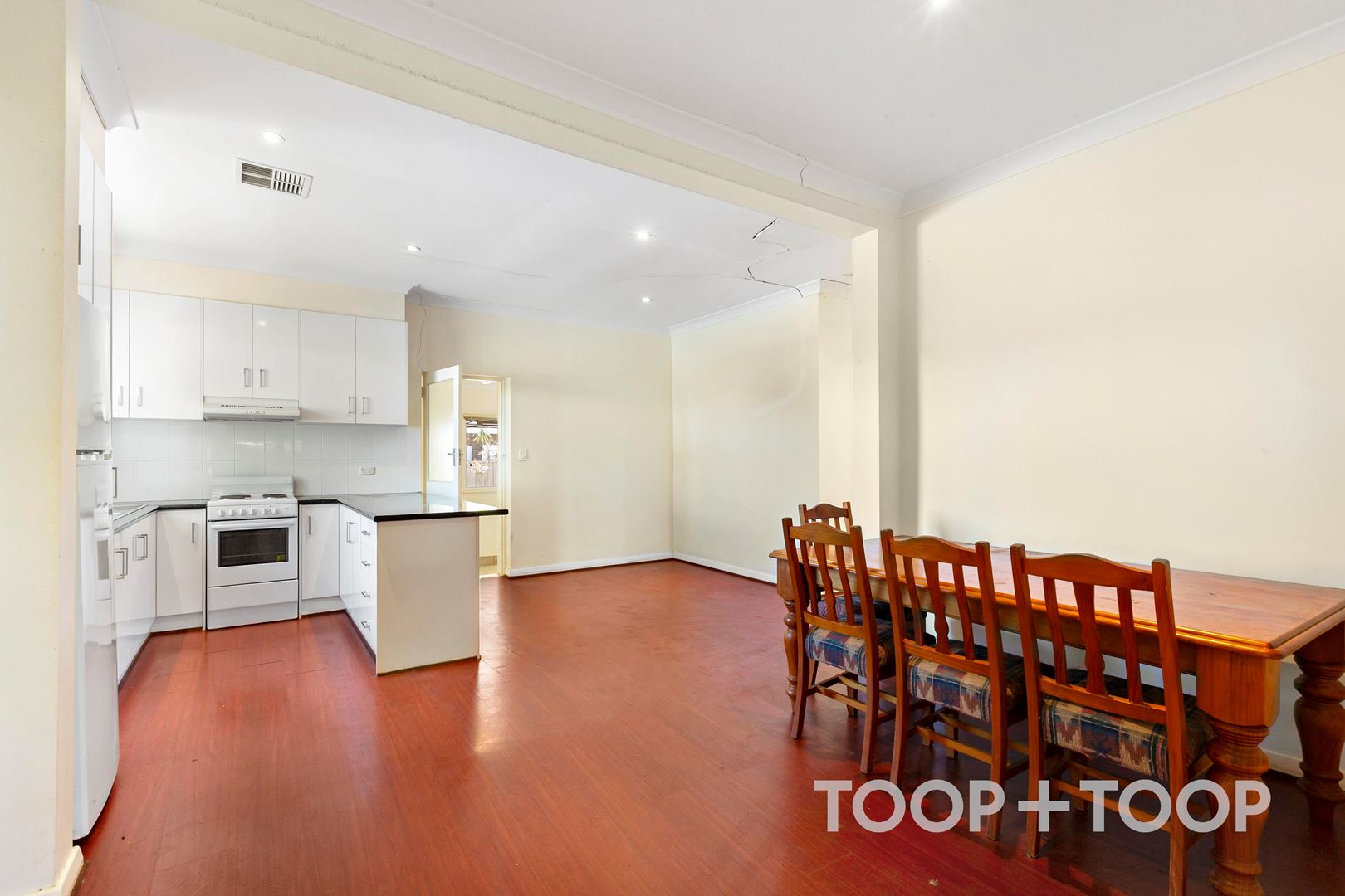 21 Ruthven Avenue, Magill SA 5072, Magill - Thumbnail 4