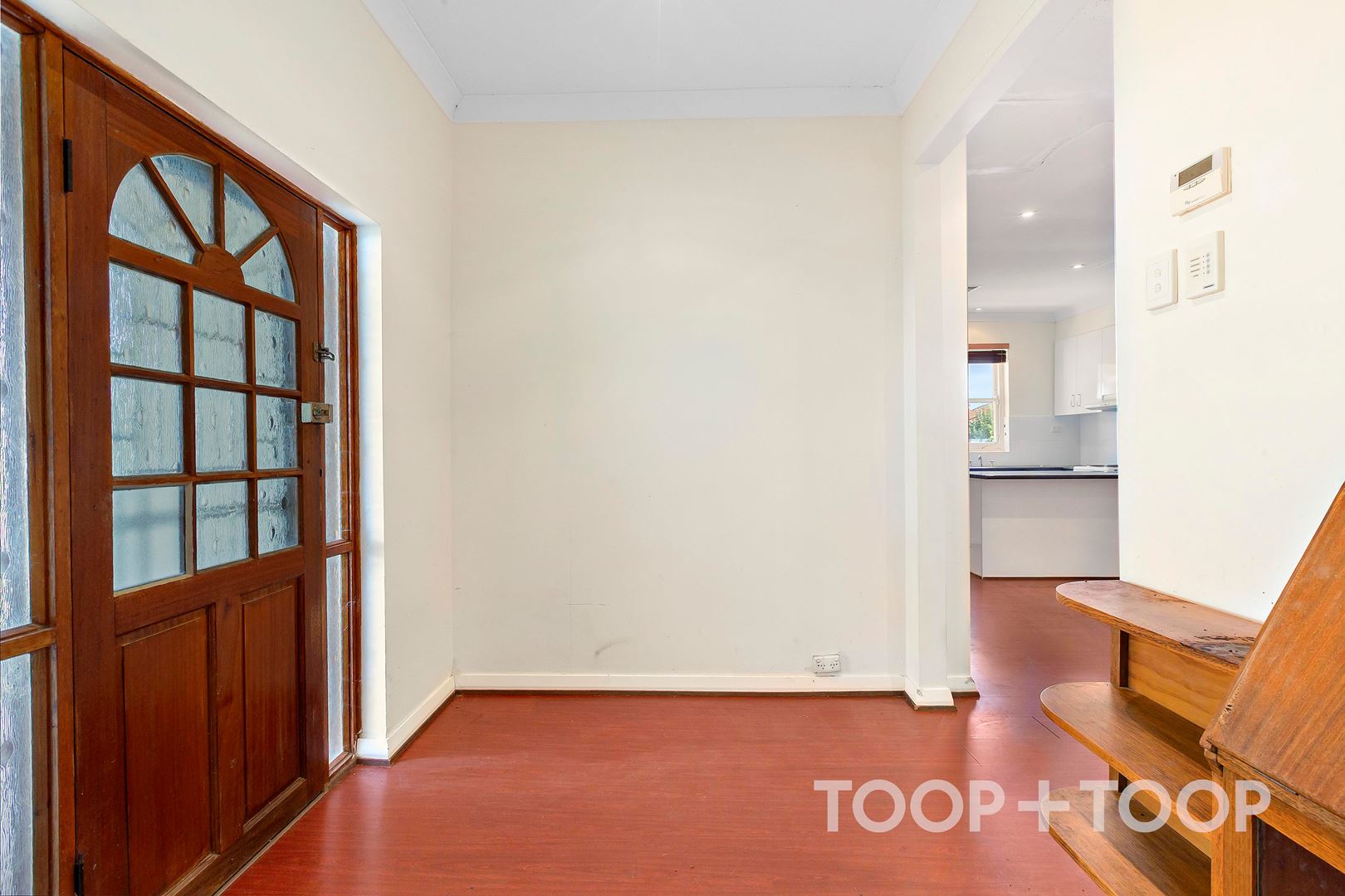 21 Ruthven Avenue, Magill SA 5072, Magill - Thumbnail 2