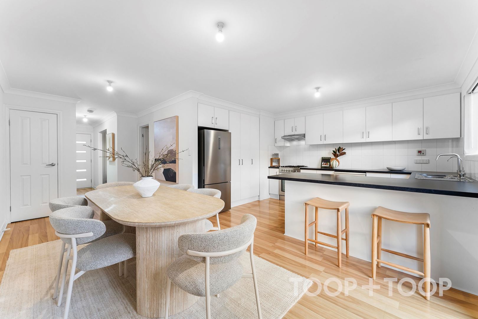109 Nelson Road, Valley View SA 5093, Valley View - Thumbnail 2