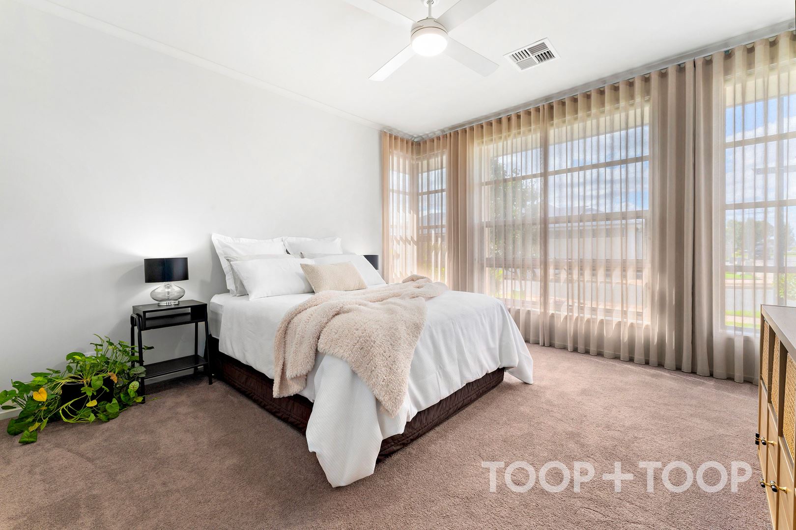 13 Brodie Circuit, Angle Vale SA 5117, Angle Vale - Thumbnail 2