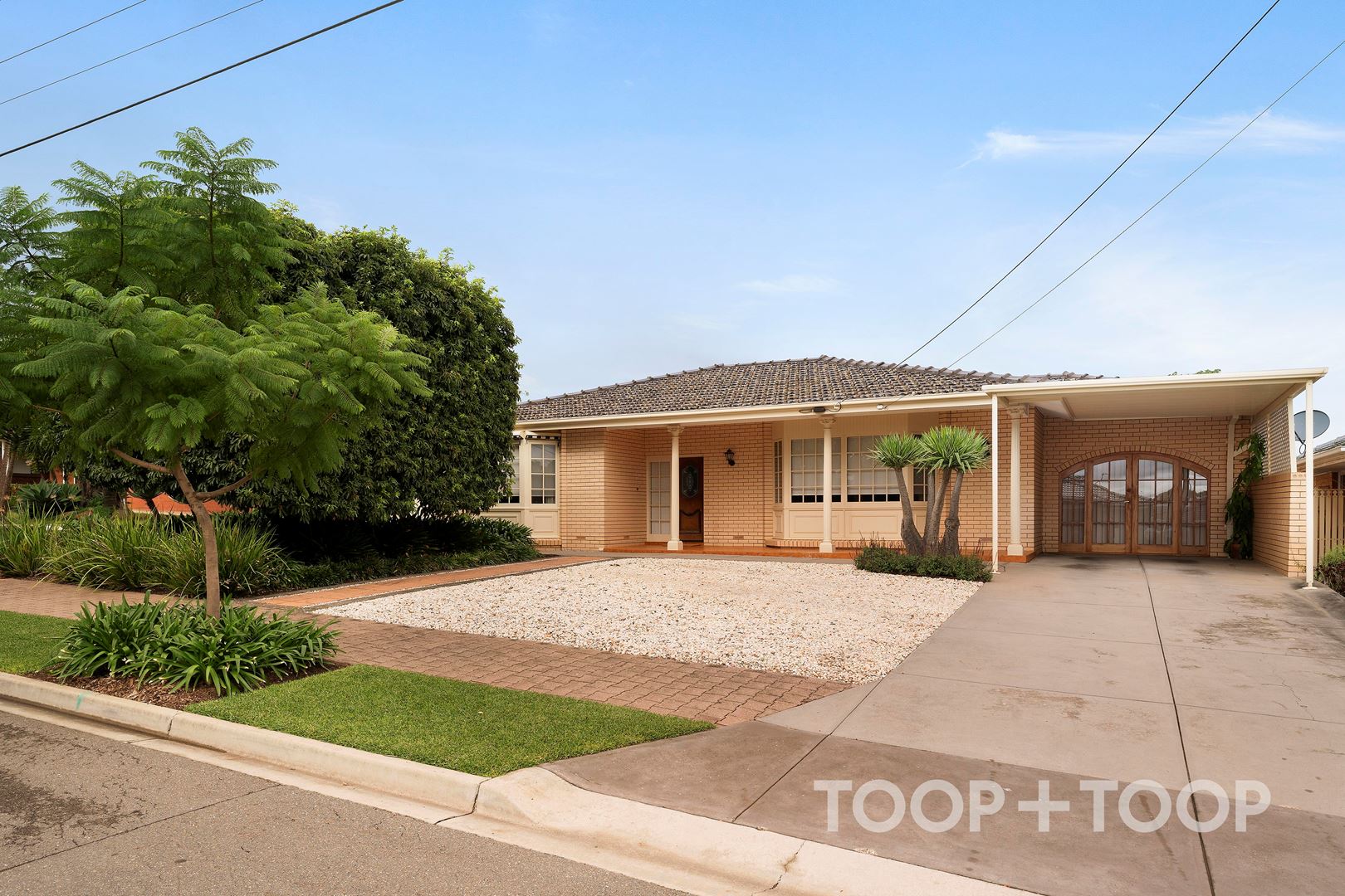 18 Chaliapin Street, Rostrevor SA 5073, Rostrevor - Image 1