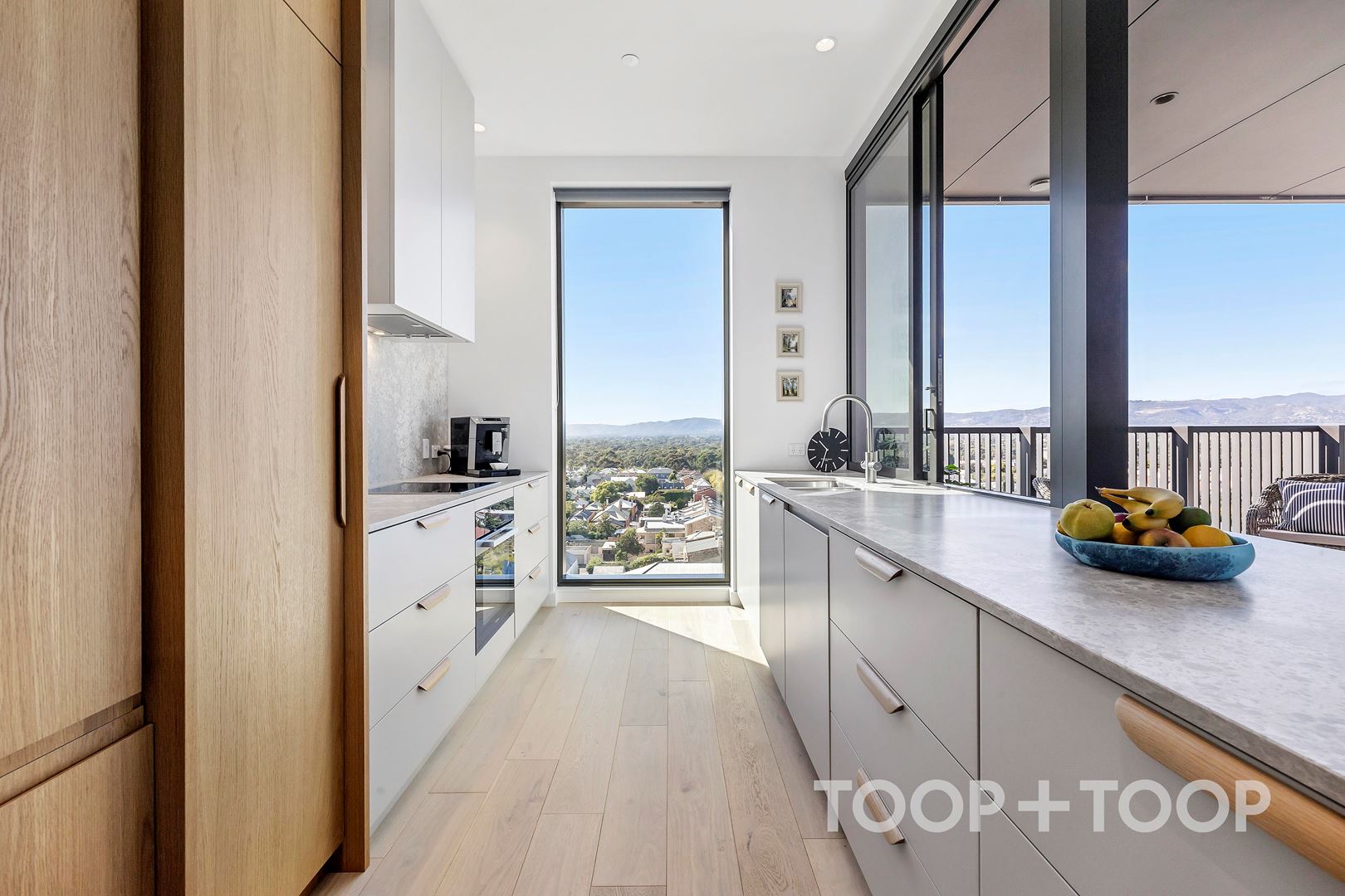 705 / 15 Centenary Street, North Adelaide SA 5006, North Adelaide - Thumbnail 8