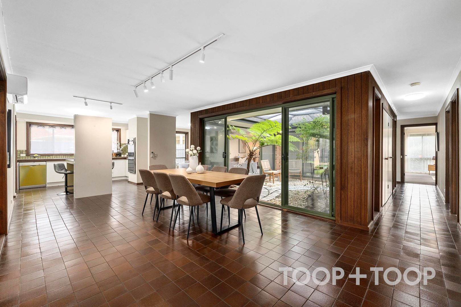 17 Harris Road, Vale Park SA 5081, Vale Park - Thumbnail 5