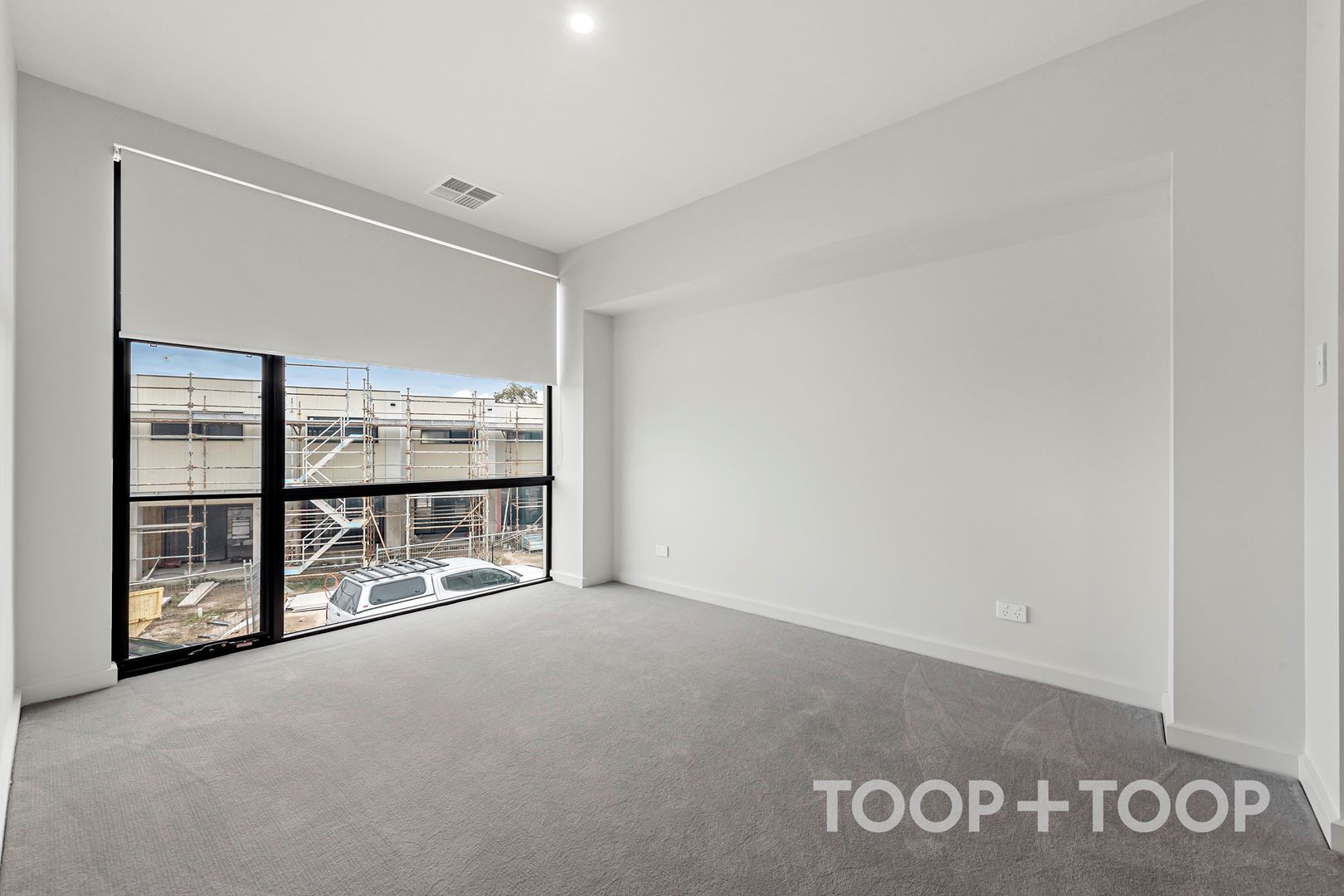 8 Saltbush Lane, West Lakes SA 5021, West Lakes - Thumbnail 7