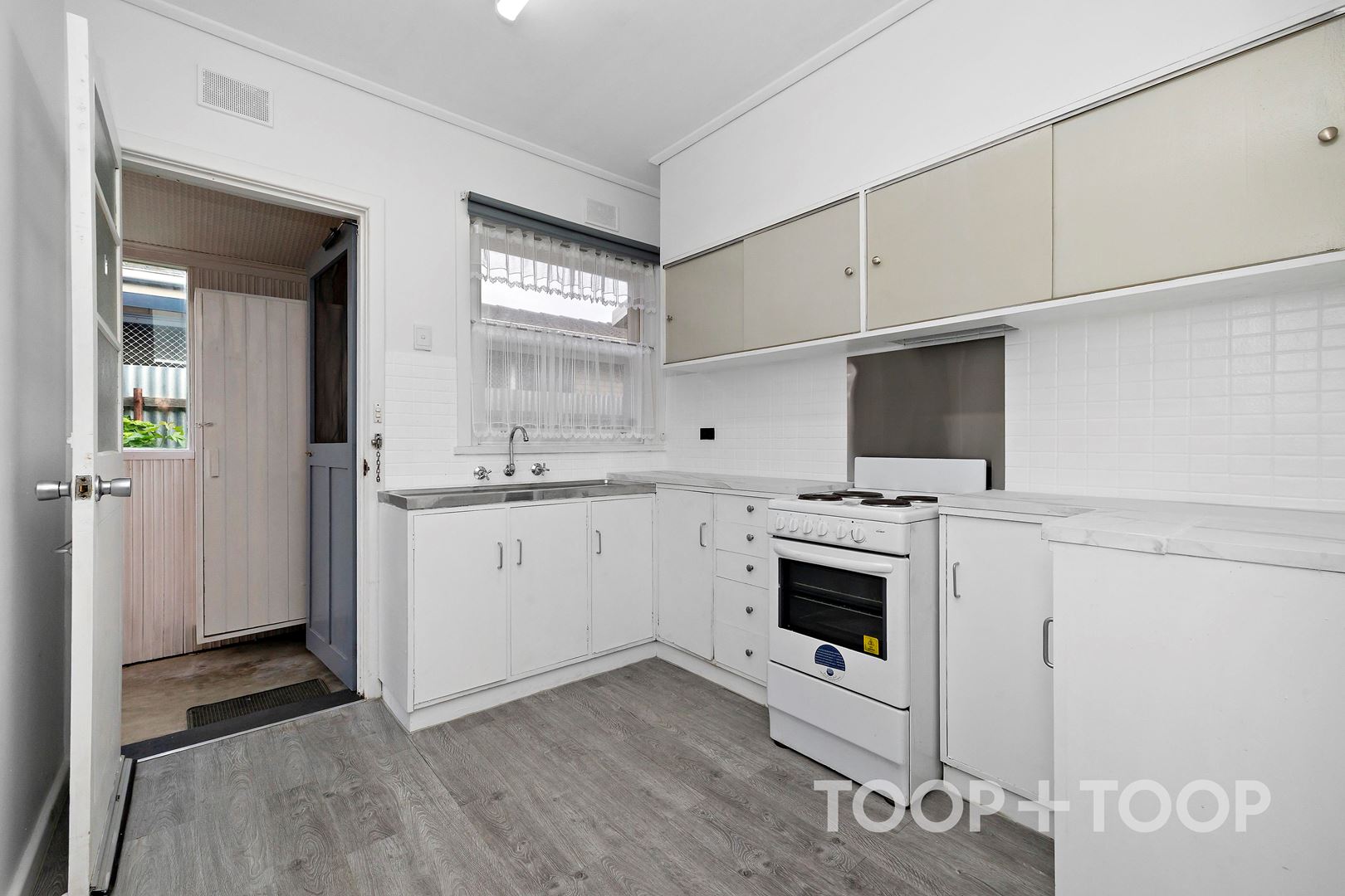 2 / 14 Gunliffe Street,Taperoo SA 5017, Taperoo - Thumbnail 4