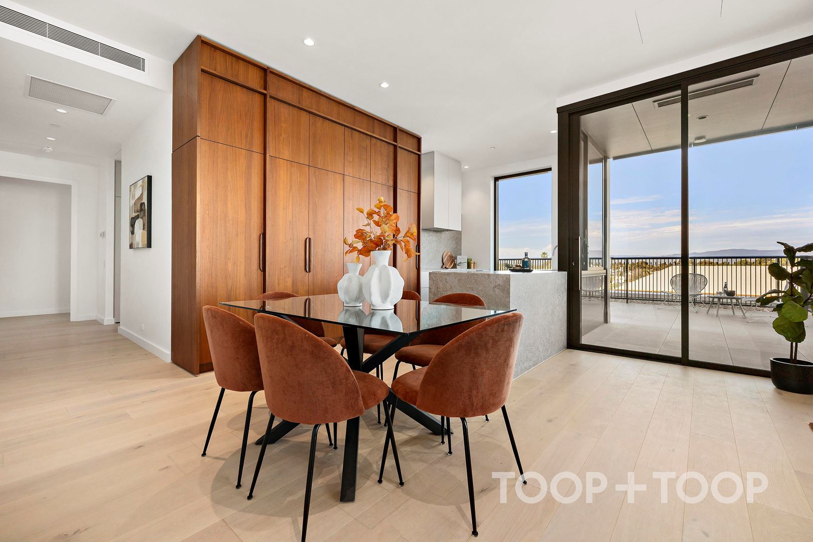 305 / 15 Centenary Street, North Adelaide SA 5006, North Adelaide - Thumbnail 2