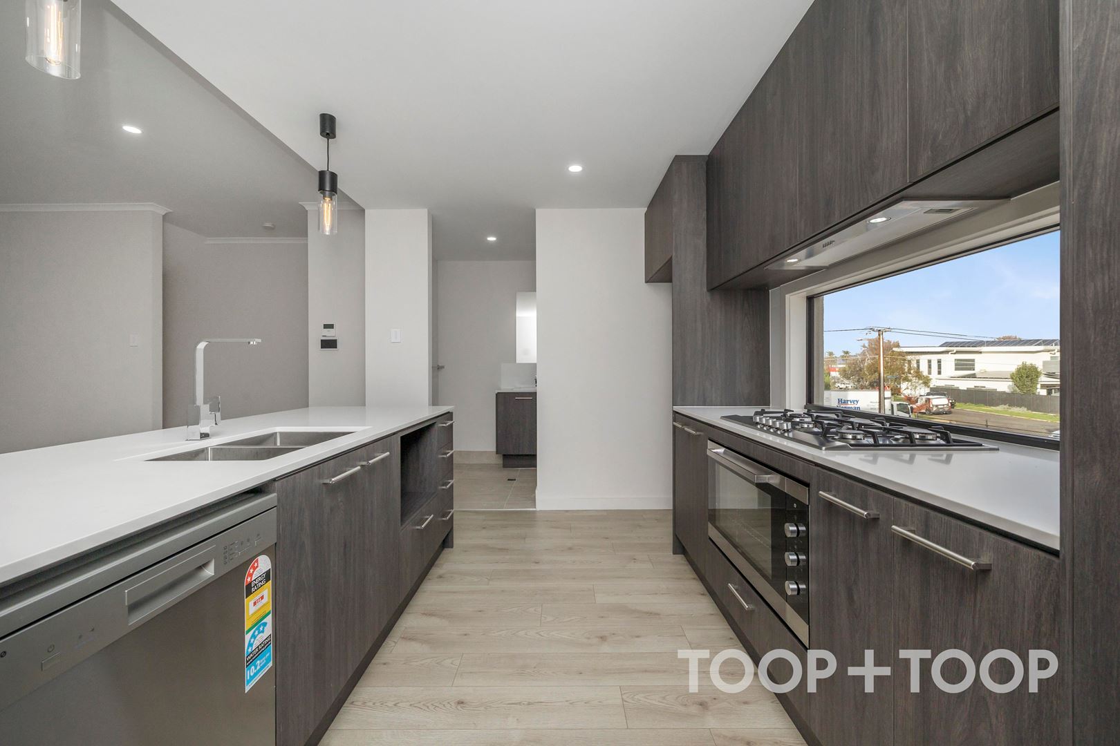 11 Gracechurch Street, Port Adelaide SA 5015, Port Adelaide - Thumbnail 5