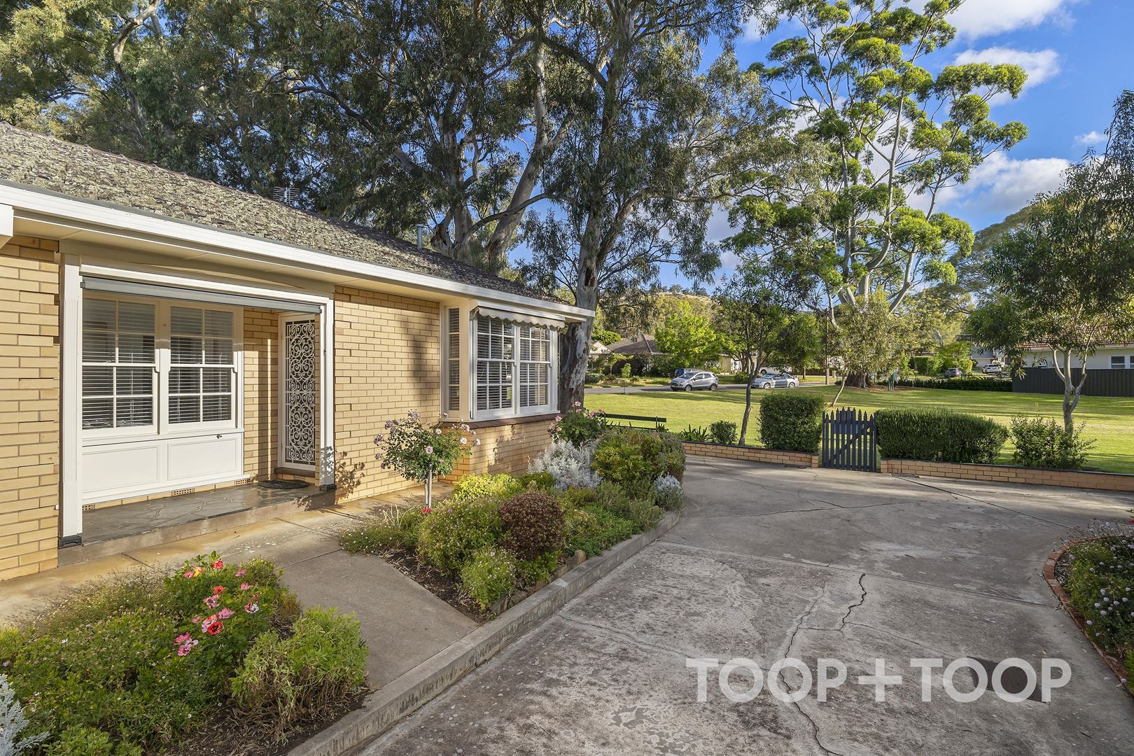 4 / 7 Grandview Avenue, Urrbrae - Image 1